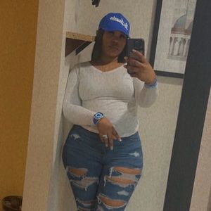 Meet your Posher, Kiki